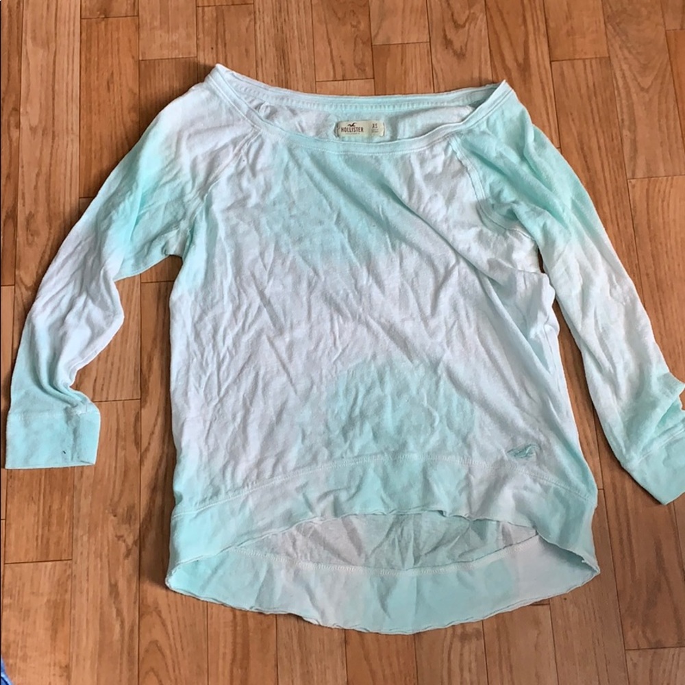Three quarter length sleeve top
